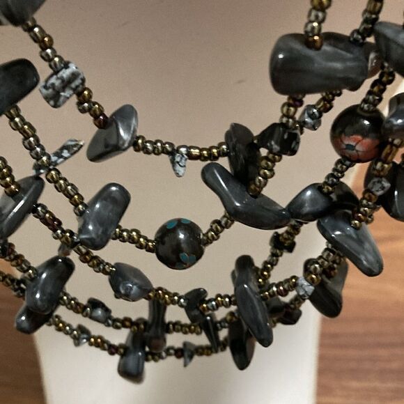 Esmor Vintage Signed Multistrand Necklace with Black Agate and iridescent Beads. - Picture 7 of 7